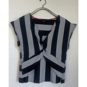 Womens Striped Top Black And White Striped V-Neck Sz Large Work Cute Cap Sleeve